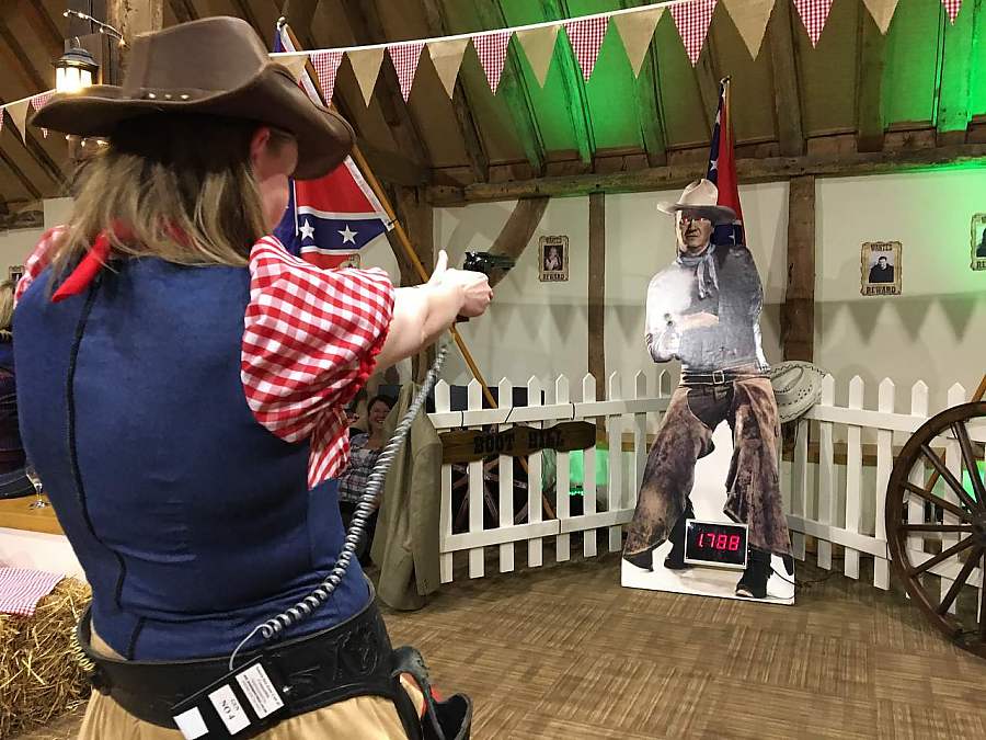 john wayne shootout